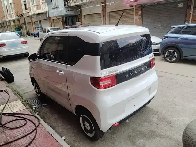 Wuling Hongguang Mini EV — Фото автомобиля 22