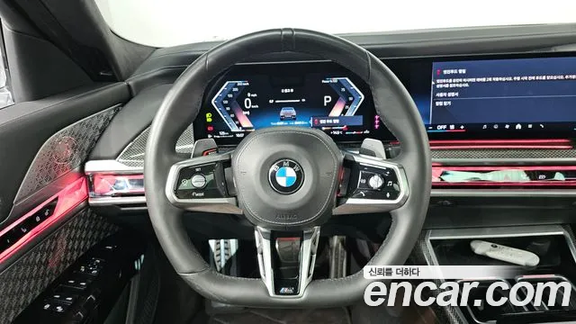 BMW 7 Series G70 — Фото автомобиля 19