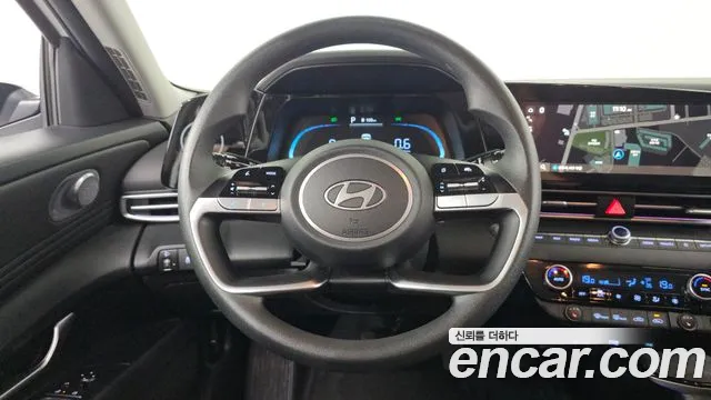 Hyundai AVANTE Новый Avante (CN7) — Фото автомобиля 11