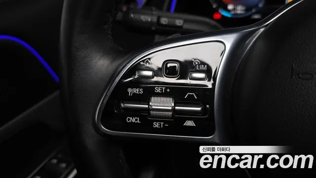 Mercedes-Benz EQB X243 — Фото автомобиля 24