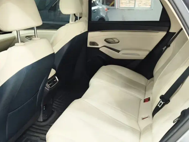 BYD Qin L — Фото автомобиля 16