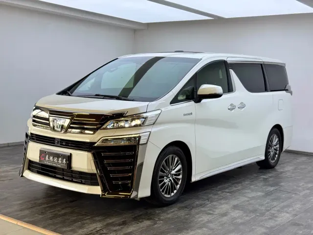 Toyota Vellfire — Фото автомобиля 4