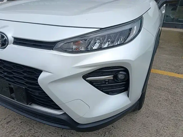 Toyota Wildlander — Фото автомобиля 23
