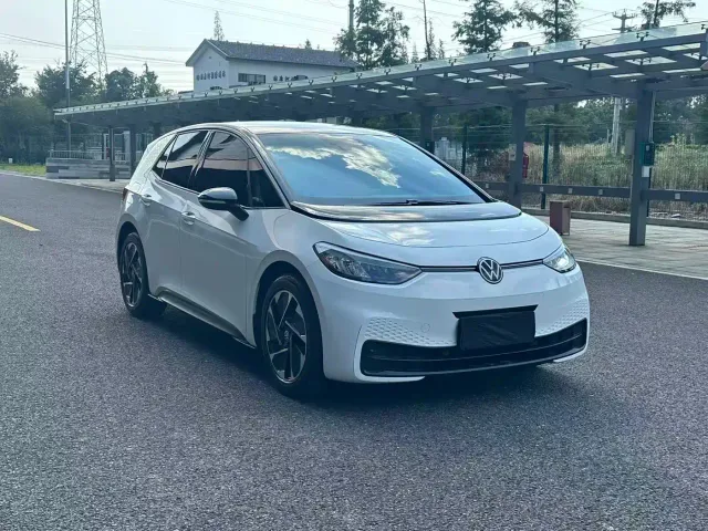 Фотография автомобиля — Volkswagen ID.3