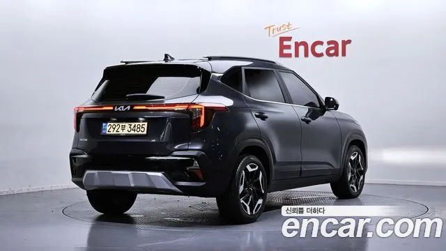 Kia Seltos Новый Seltos Бензин 2.0 2WD — Фото автомобиля 2