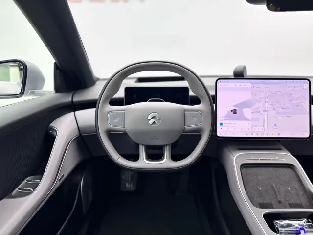 Nio ET5 Touring — Фото автомобиля 5