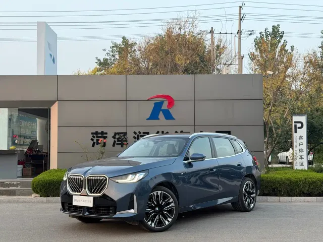 Фотография автомобиля — BMW X3
