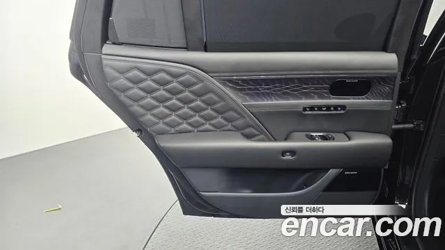Genesis G90 RS4 — Фото автомобиля 14