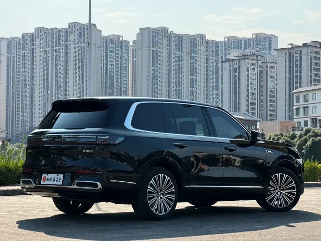 Geely Galaxy M9 — Фото автомобиля 12