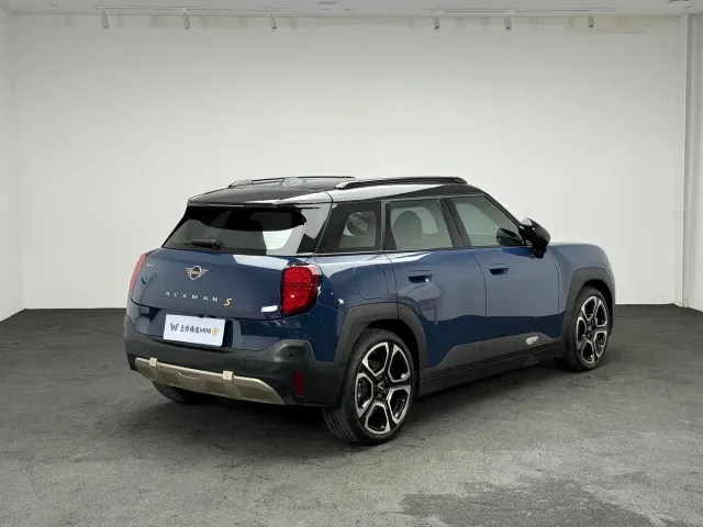MINI Electric MINI ACEMAN — Фото автомобиля 15