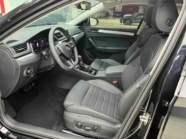 Skoda Superb — Фото автомобиля 16
