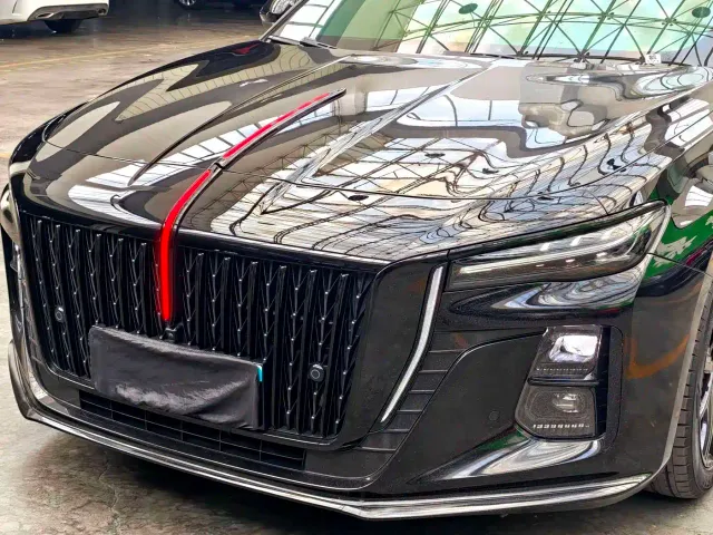 Hongqi H5 — Фото автомобиля 4