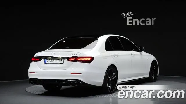 Mercedes-Benz E-Class W213 — Фото автомобиля 2