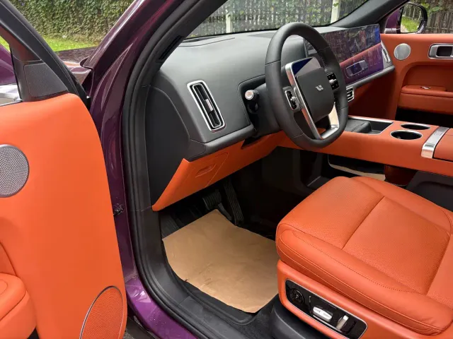 Li Auto L9 — Фото автомобиля 4