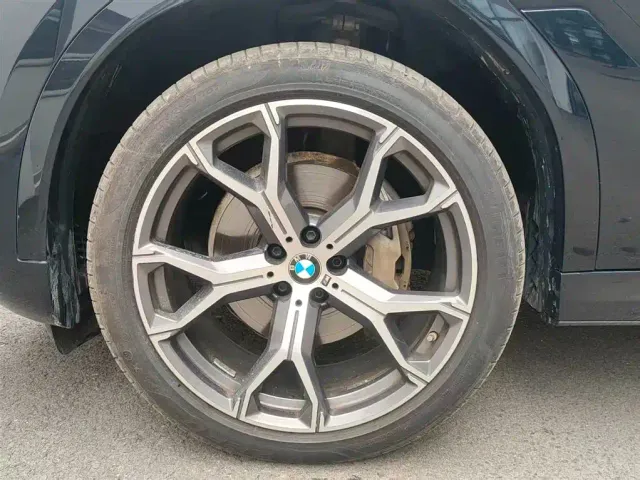 BMW X6 — Фото автомобиля 18