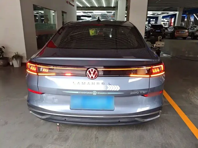 Volkswagen Lamando — Фото автомобиля 5