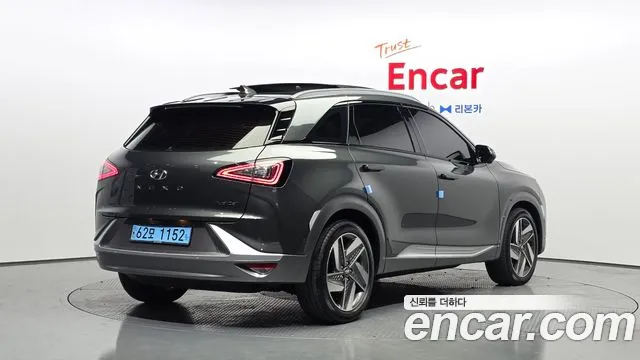 Фотография автомобиля — Hyundai Nexo