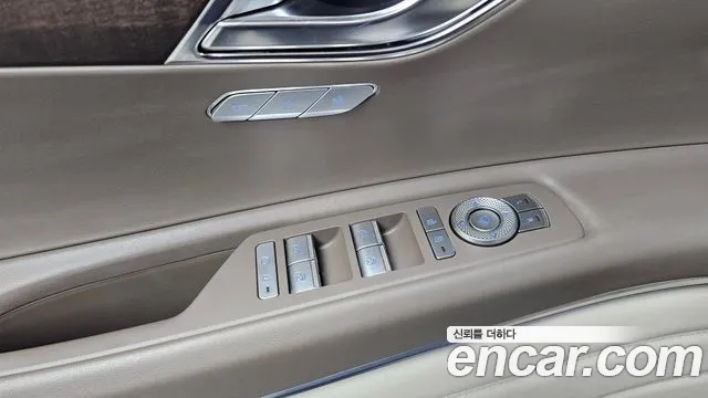 Genesis GV80 — Фото автомобиля 27