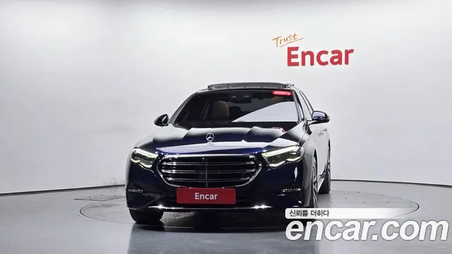 Mercedes-Benz E-Class W214 — Фото автомобиля 3