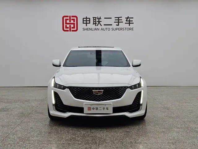 Cadillac CT5 — Фото автомобиля 5