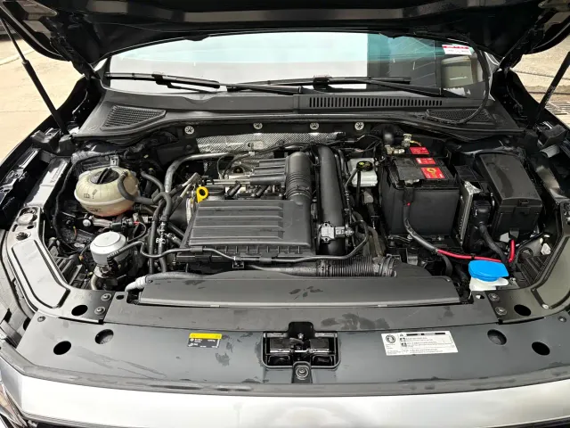 Volkswagen Passat — Фото автомобиля 8