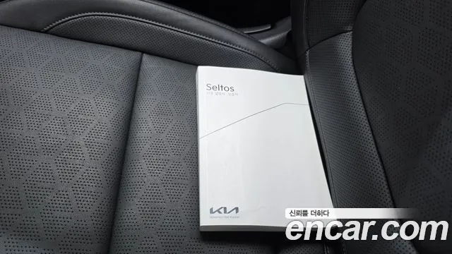 Kia Seltos — Фото автомобиля 28