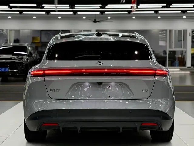 Nio ET5 Touring — Фото автомобиля 5