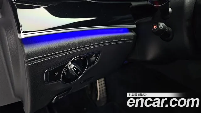 Mercedes-Benz AMG GT 4 двери 43 4MATIC+ — Фото автомобиля 26