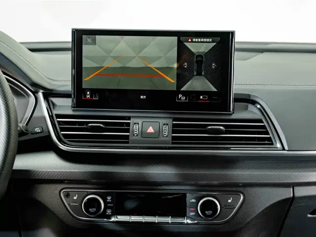 Audi Q5L — Фото автомобиля 14