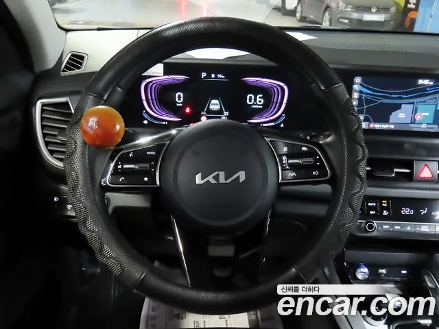 Kia Seltos Новый Seltos Бензин 1.6 турбо 2WD — Фото автомобиля 15