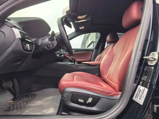 BMW 5 Series — Фото автомобиля 18
