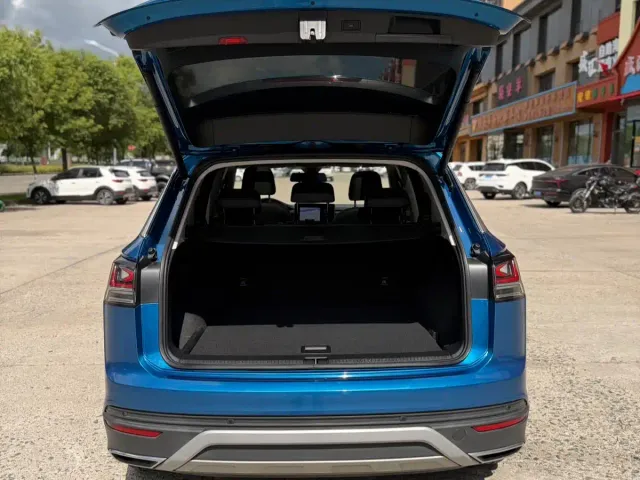 Volkswagen Tayron — Фото автомобиля 14
