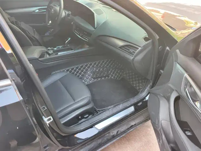 Cadillac CT5 — Фото автомобиля 8
