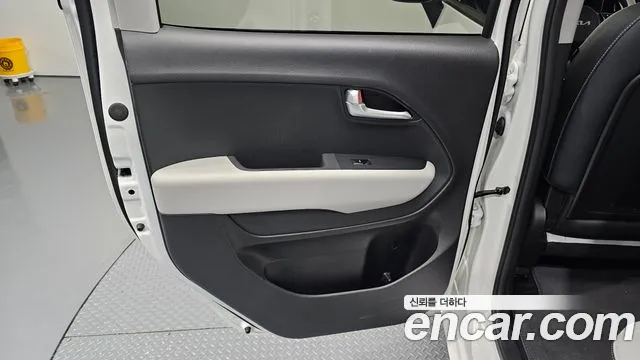 Kia RAY Новый Kia Ray Signature X Line — Фото автомобиля 25