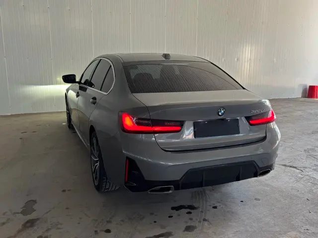 BMW 3 Series — Фото автомобиля 6
