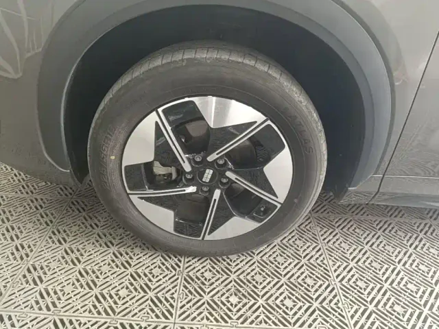 Geely Galaxy E5 — Фото автомобиля 22