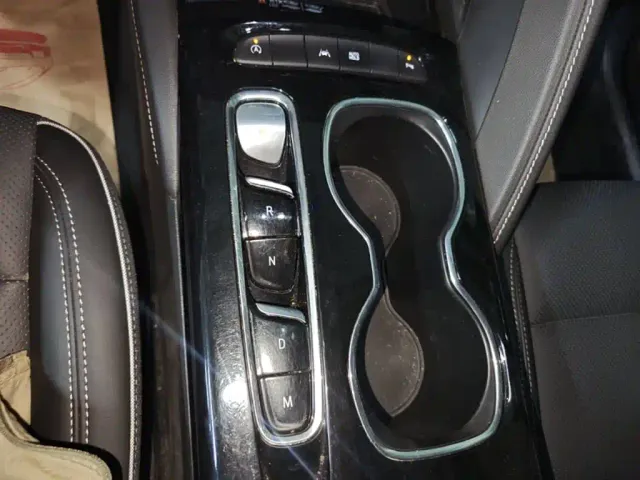 Buick Envision Plus — Фото автомобиля 13