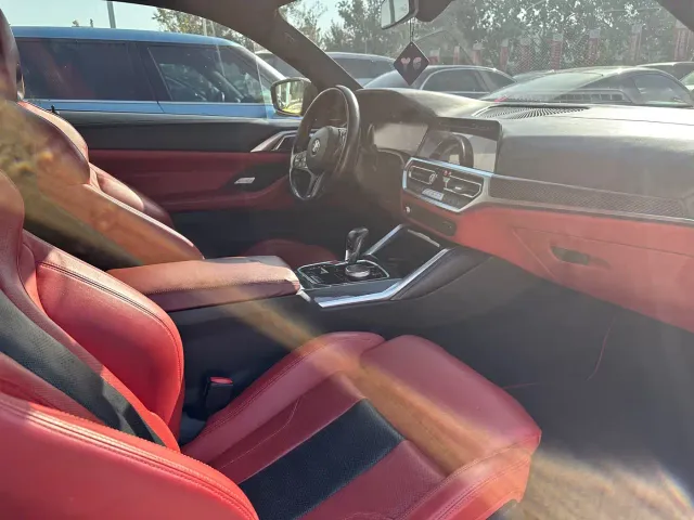 BMW M4 — Фото автомобиля 15