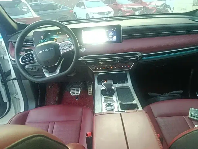 Jetour X70 PRO — Фото автомобиля 5