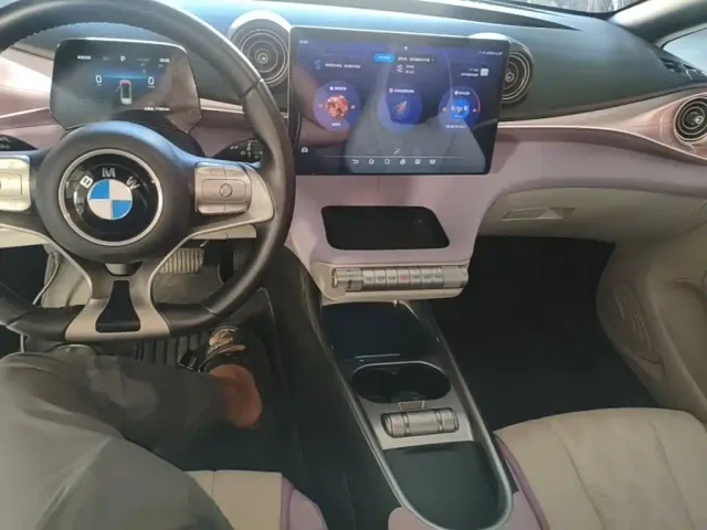 BYD Dolphin 2025 420km Freedom Edition — Фото автомобиля 2