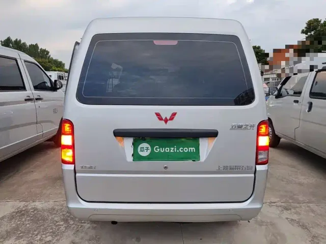 Wuling Zhiguang — Фото автомобиля 3