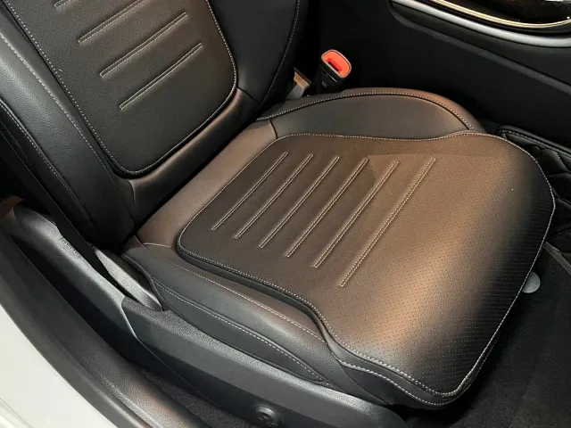 Mercedes-Benz C-Class — Фото автомобиля 27