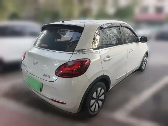 Wuling Bingo — Фото автомобиля 4