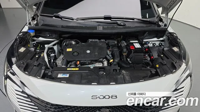 Peugeot 5008 — Фото автомобиля 6