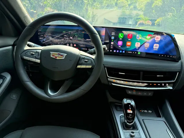 Cadillac CT5 — Фото автомобиля 16