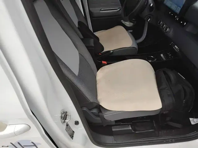 Wuling Zhiguang NEV — Фото автомобиля 24