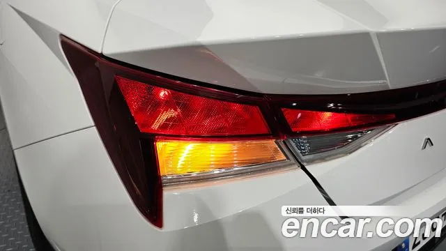 Hyundai Avante CN7 — Фото автомобиля 23