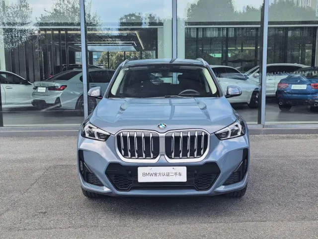 BMW X1 — Фото автомобиля 2