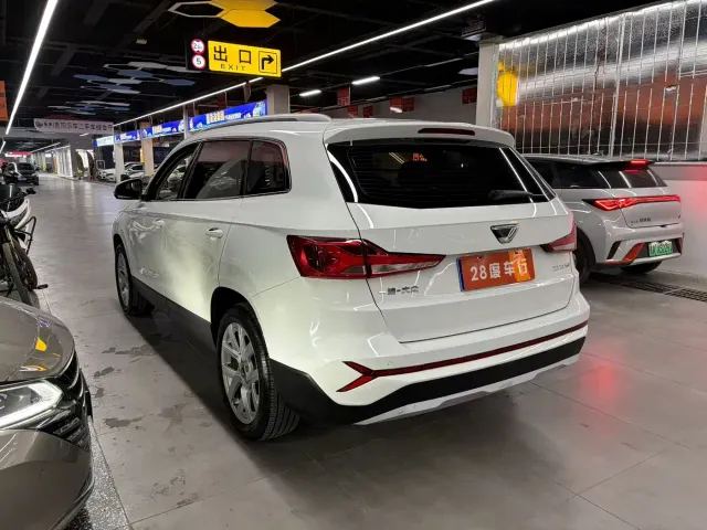 Jetta VS7 — Фото автомобиля 9