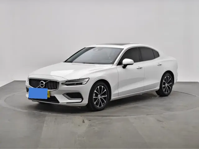 Фотография автомобиля — Volvo S60